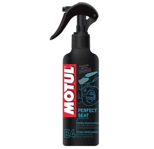 Почистващ препарат за седалки MOTUL MC CARE ™ E4 Perfect Seat Почистващ препарат за седалки MOTUL MC CARE ™ E4 Perfect Seat
