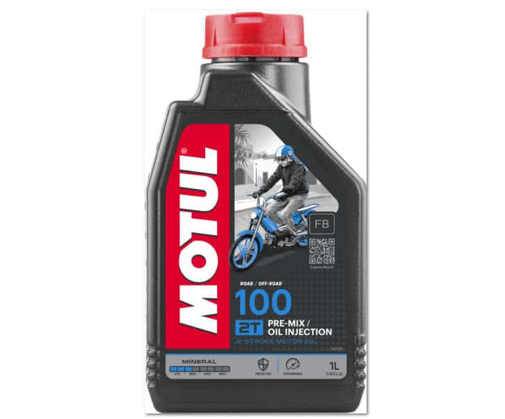 Масло Motul 100 2T за скутери - 1 литър Масло Motul 100 2T за скутери - 1 литър