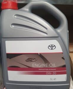 Оригинално масло TOYOTA PREMIUM FUEL ECONOMY 08880 82871 0W30 5L